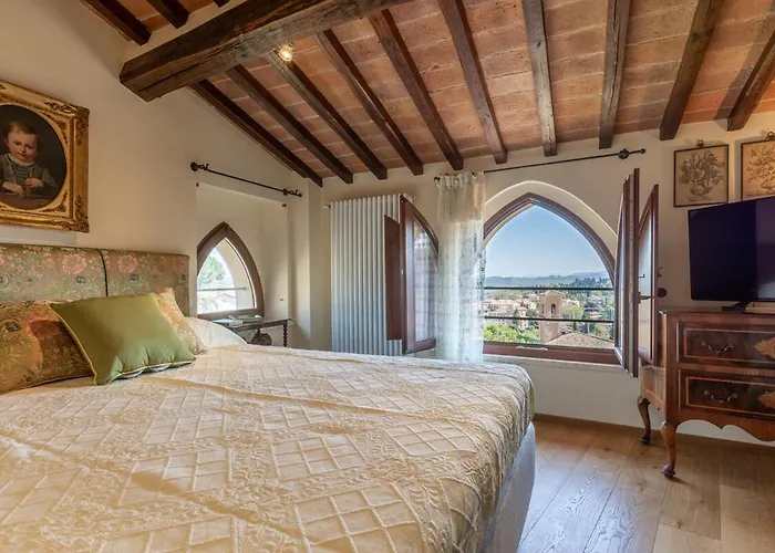 Town House Happy Life Cetona Apartment *